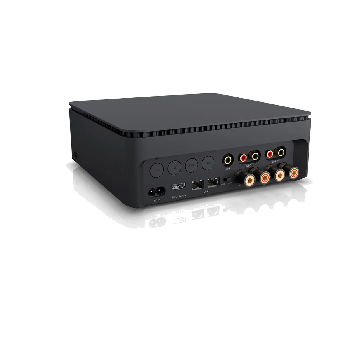 Loewe multi.room amp Rückseite mit Anschlüssen, Schrägansicht