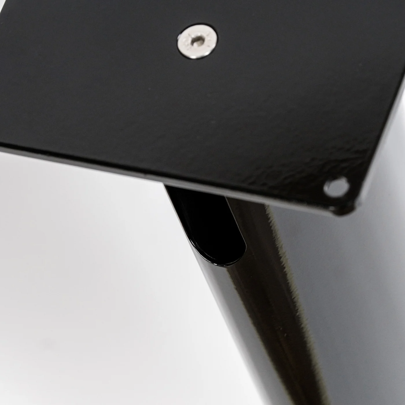 ELAC LS 50 (Schwarz Hochglanz)