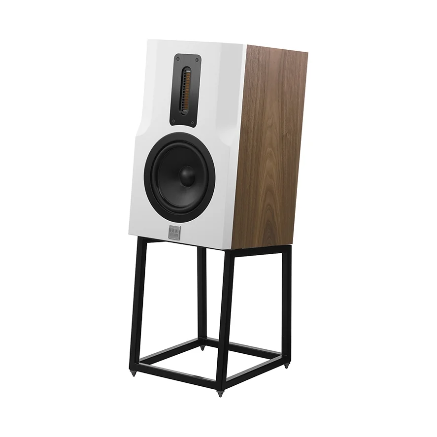 FinkTeam kim american walnut mit weisser front