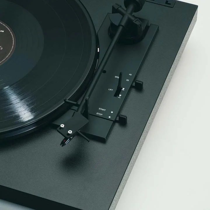 Pro-Ject A1 (Ortofon OM10) – Bild 2