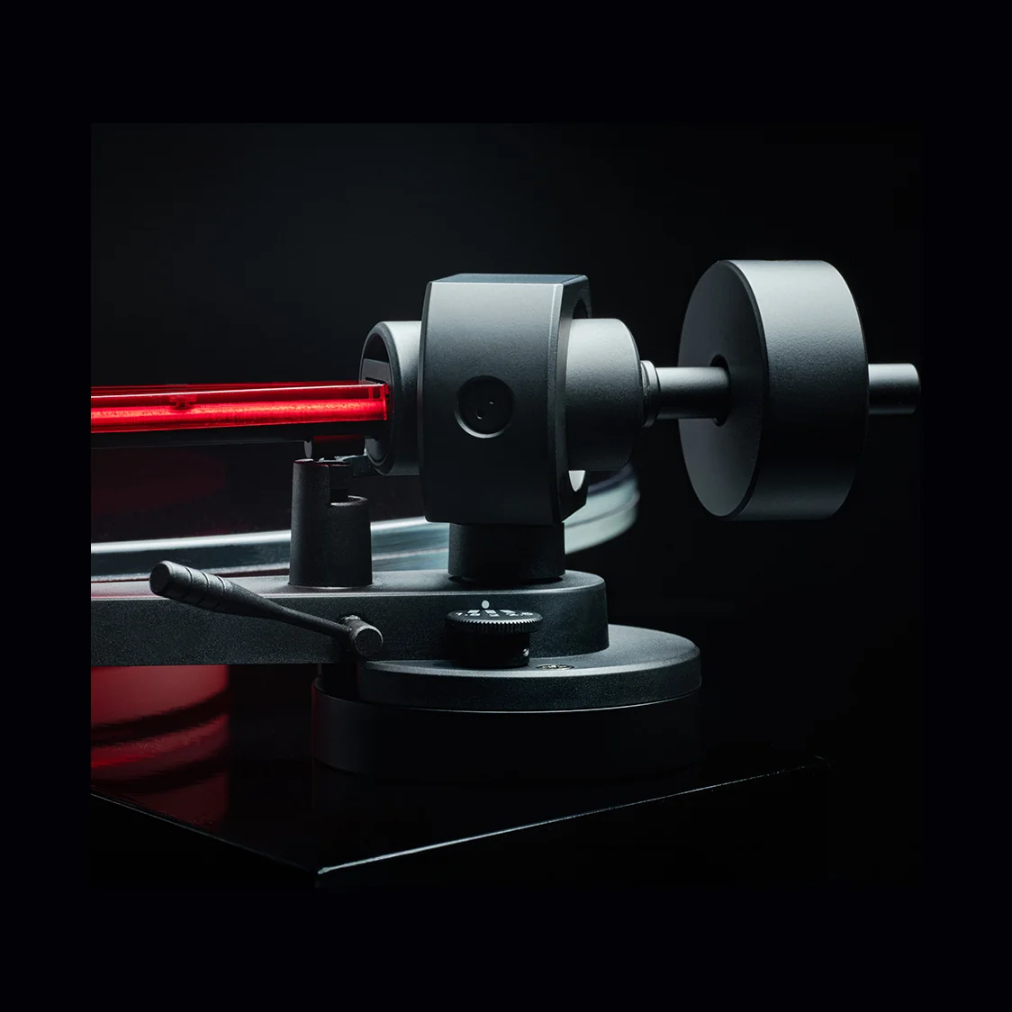 Pro-Ject AC/DC Turntable (Ortofon 2M Red) – Bild 3