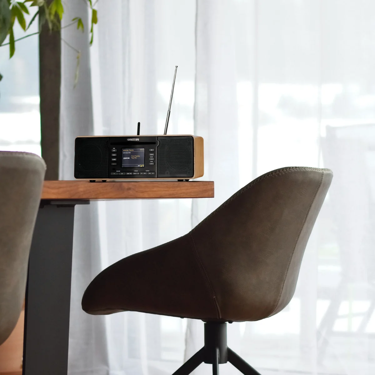 Sangean ddr 66bt walnut 4