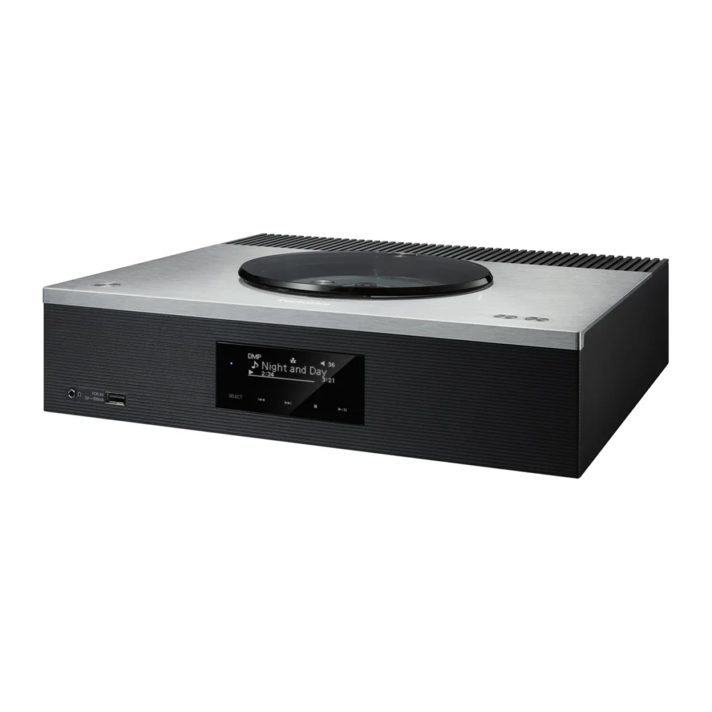 Technics SA-C600 in Silber, Dreiviertelansicht