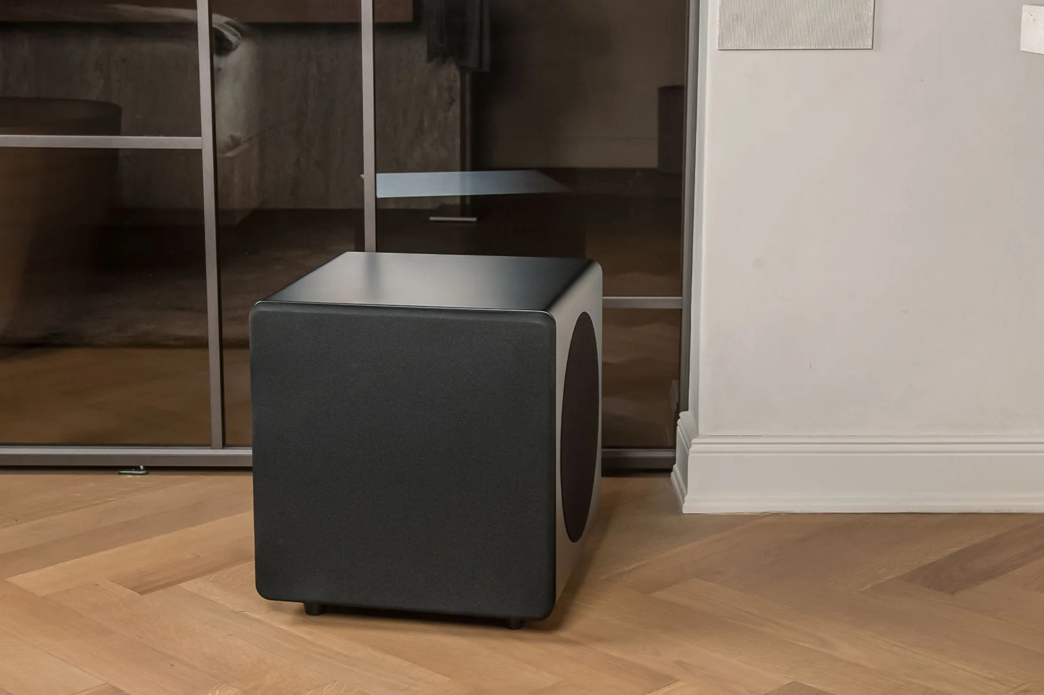 Velodyne Acoustics Deep Waves 10