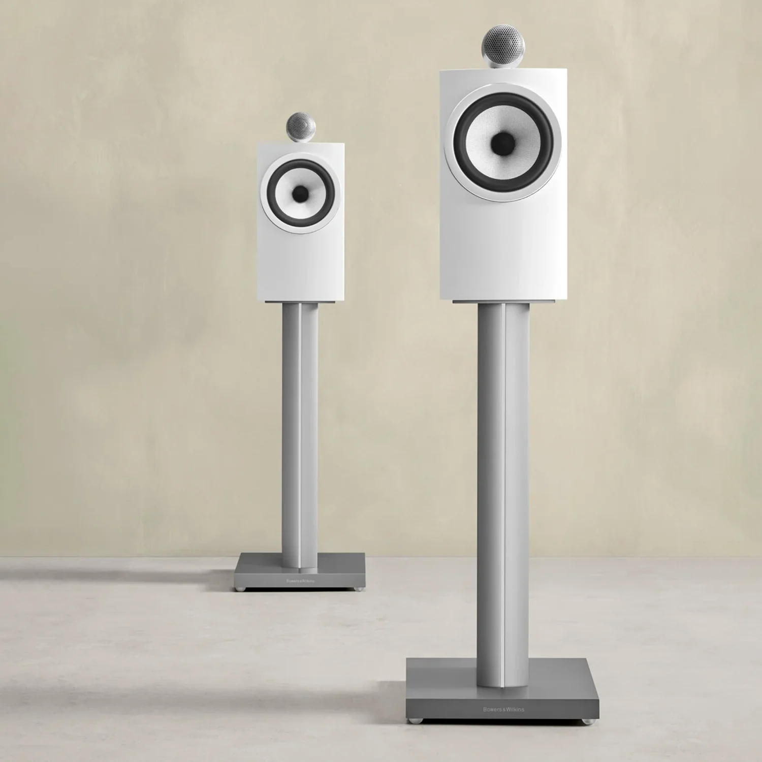 Bowers & Wilkins 705 S3 in Seidenmatt Weiss