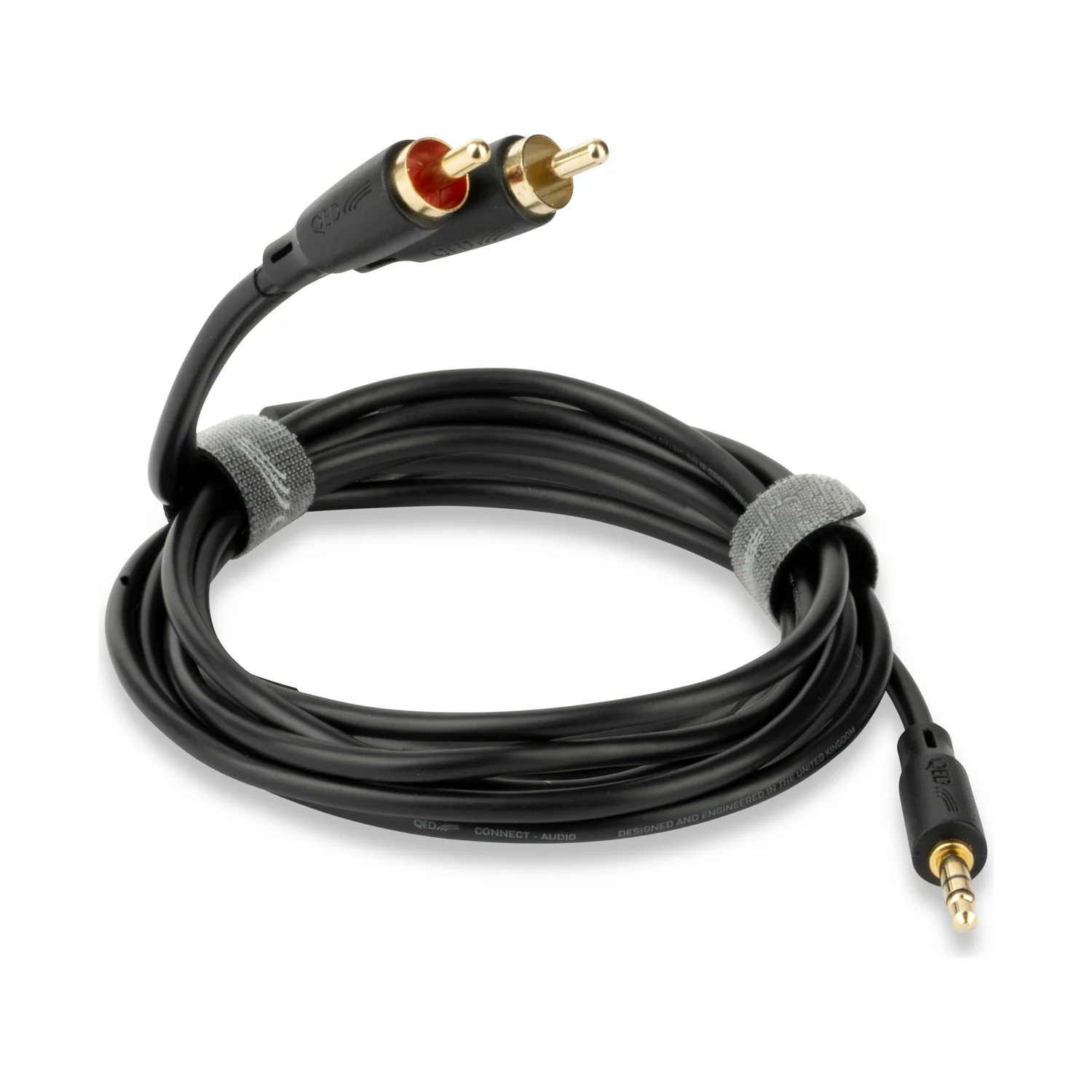 QED Connect 3.5mm Jack to Phono, Klinke auf zwei Cinch, aufgerollt
